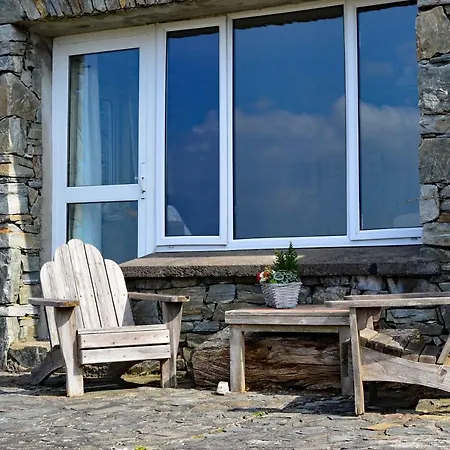 335 - Holiday home *