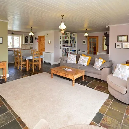 Holiday home 335 - *